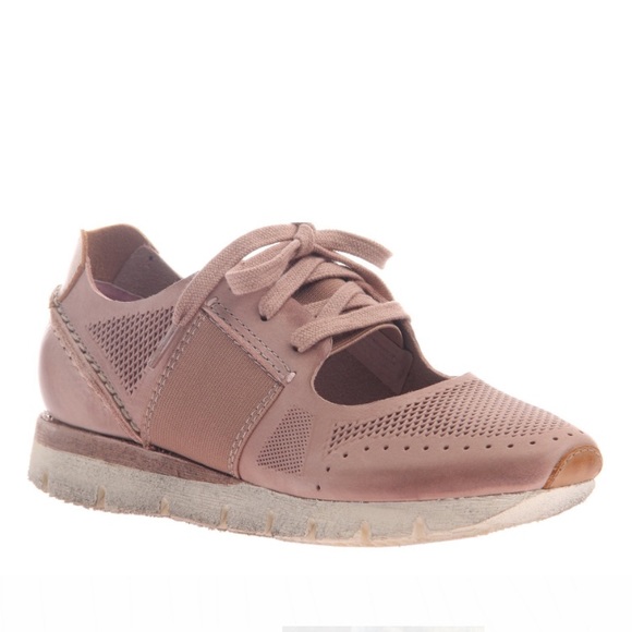 OTBT Star Dust Fashion Comfort Sneaker Blush - Picture 3 of 5